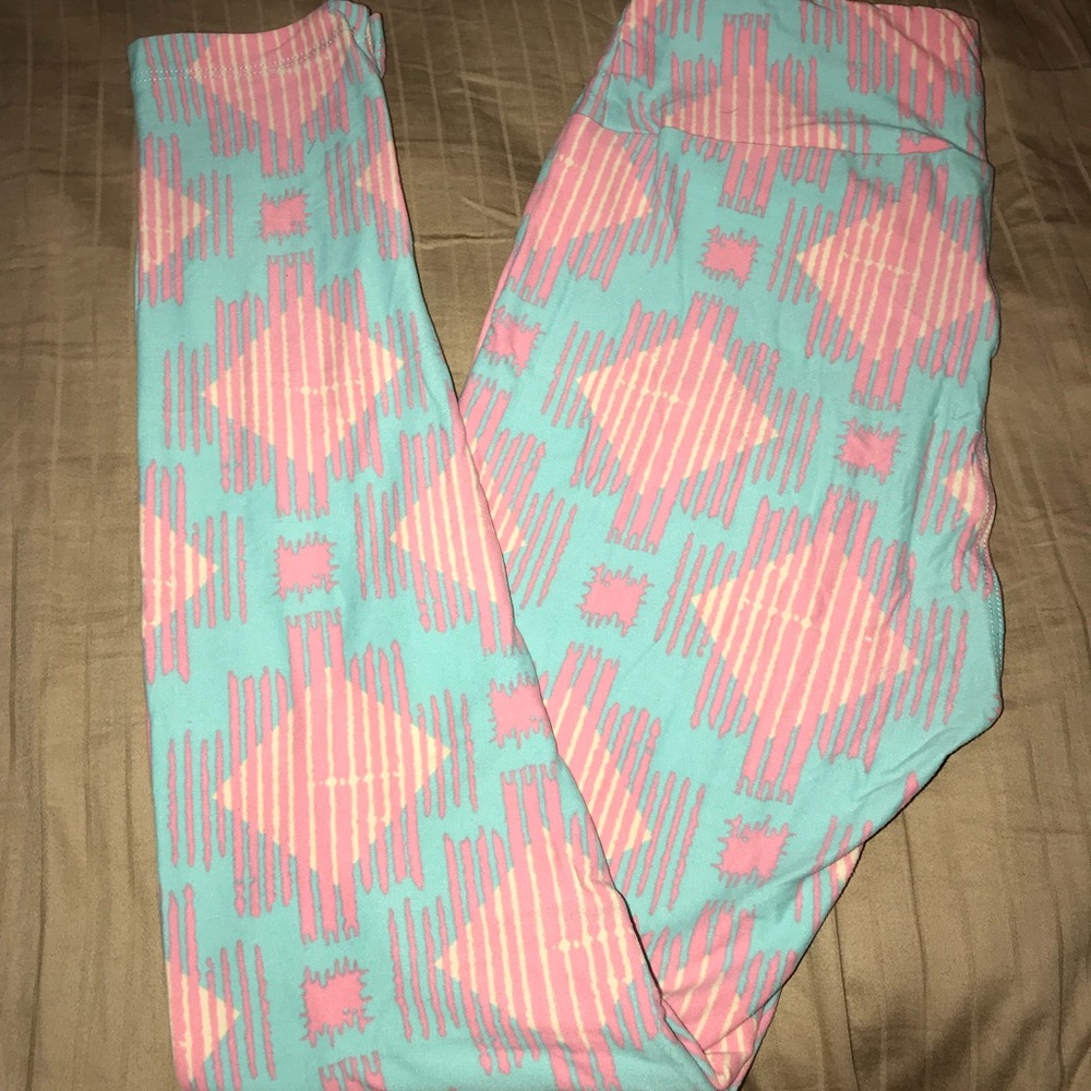 LulaRoe OS leggings